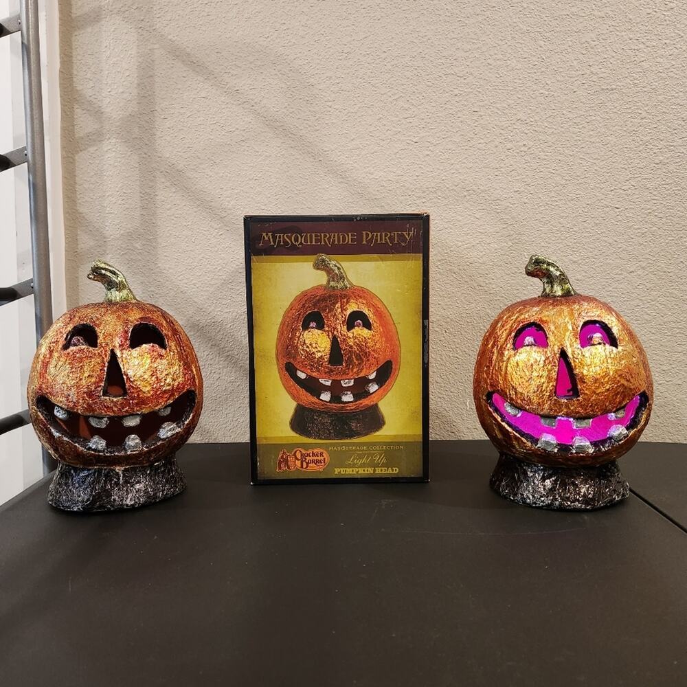 CRACKER BARREL MASQUERADE PARTY Light Up Halloween Jack O Lanterns FLAWED